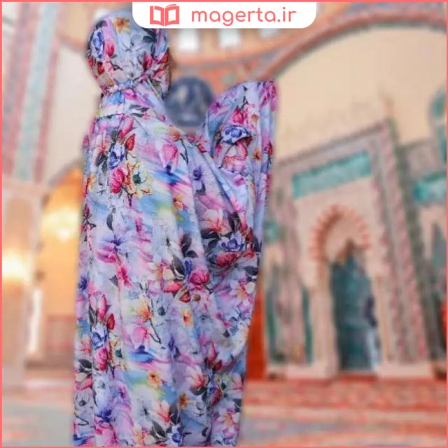 چادر نماز کیسه ای مقنعه سر خود و رنگ یاسی با گل های آبی