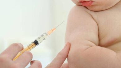 مهم‌ترین نکات مراقبتی بعد از واکسن‌های کودک تا 1 سالگی