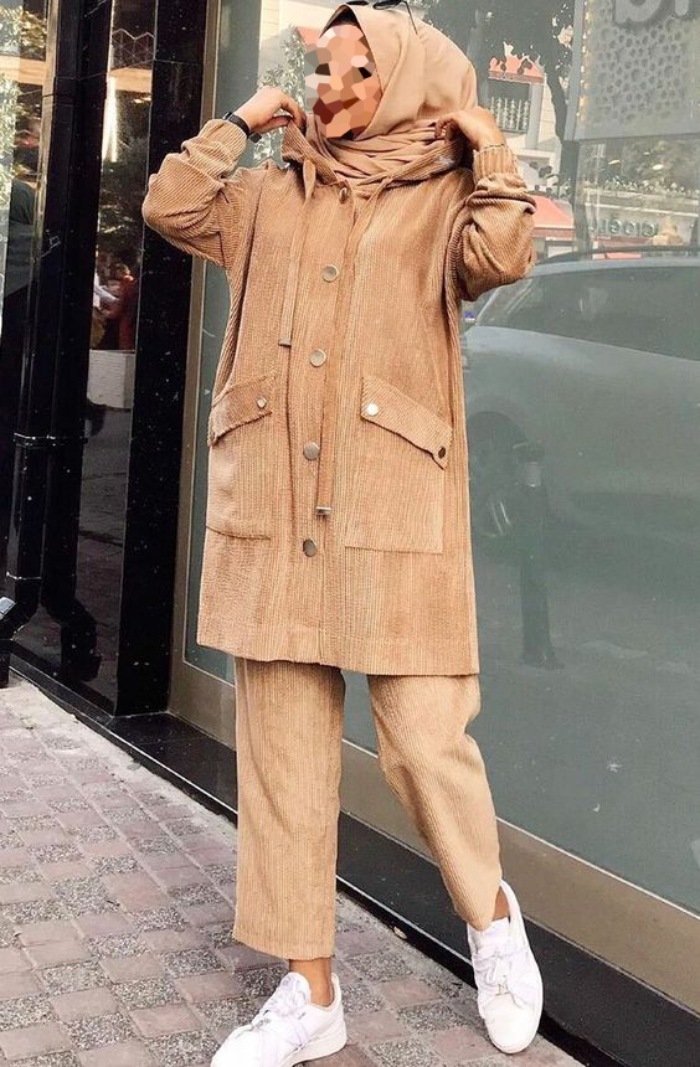 مانتو کبریتی اسپرت بلند و پوشیده