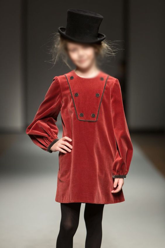 مدل لباس بچه گانه مخمل قرمز