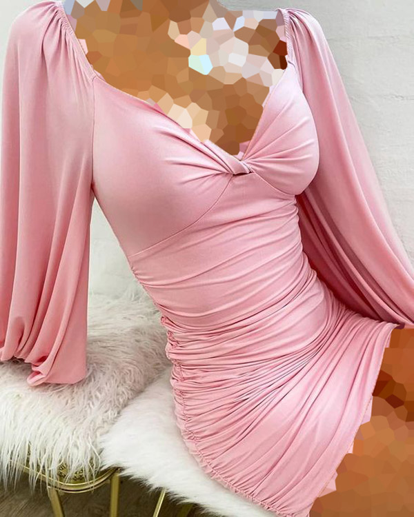 مدل لباس مجلسی استین دار بلند صورتی