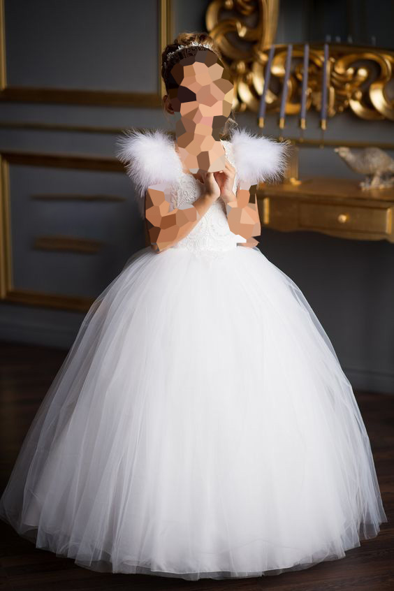 مدل لباس عروس بچه گانه پف 
دار شنل دار