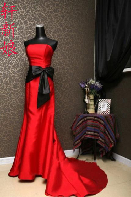 مدل لباس مجلسی دخترانه قرمز و شمکی کوتاه
