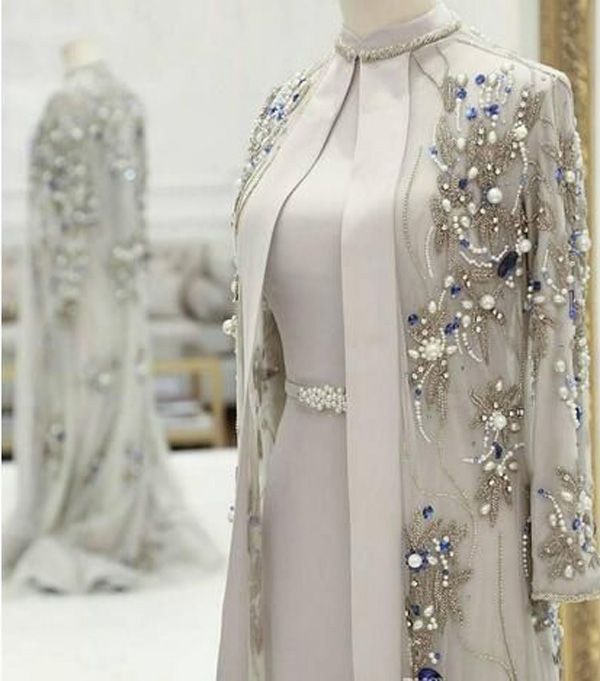 مدل لباس عروسی پوشیده دو رنگ