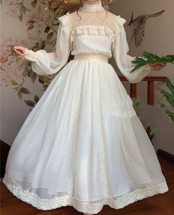 لباس عروسکی سفید دخترانه