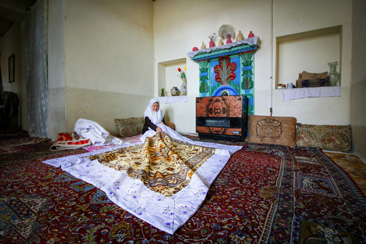 انشا درباره خانه قدیمی مادربزرگ ️ با مقدمه و بدنه و نتیجه گیری ماگرتا 