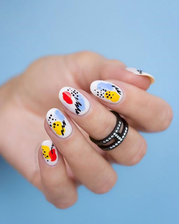 طرح ناخن مینیمال تابستانی