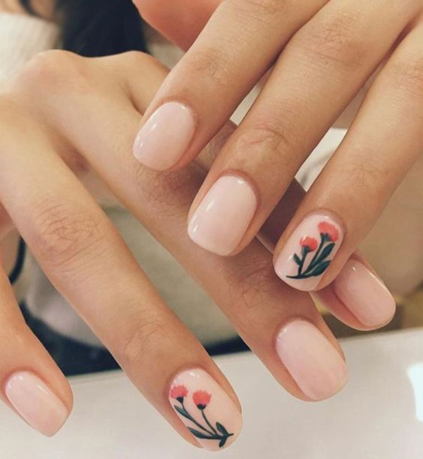 طرح ناخن مینیمال تابستانی