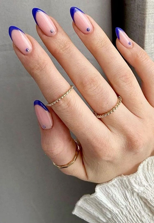 طرح ناخن چشم گربه ای