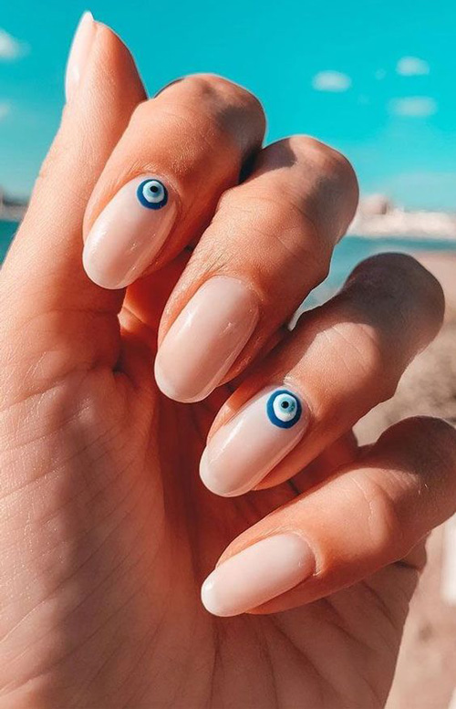طرح ناخن چشم گربه ای