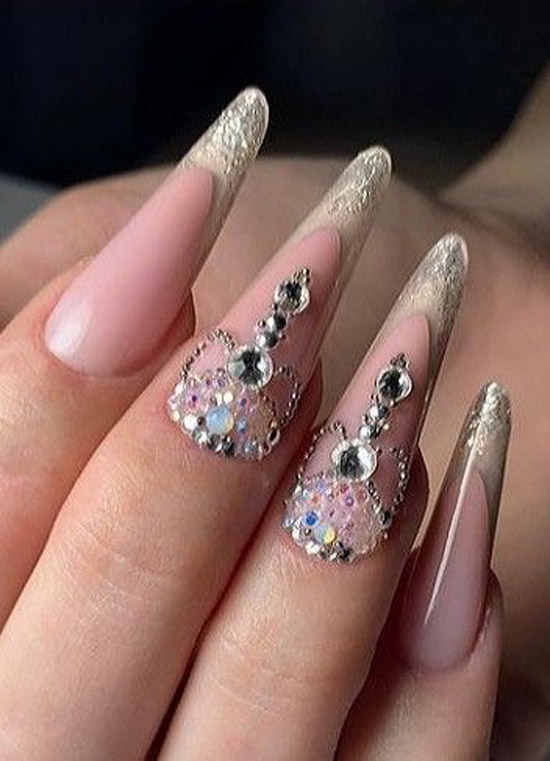 طرح ناخن فانتزی عروسکی