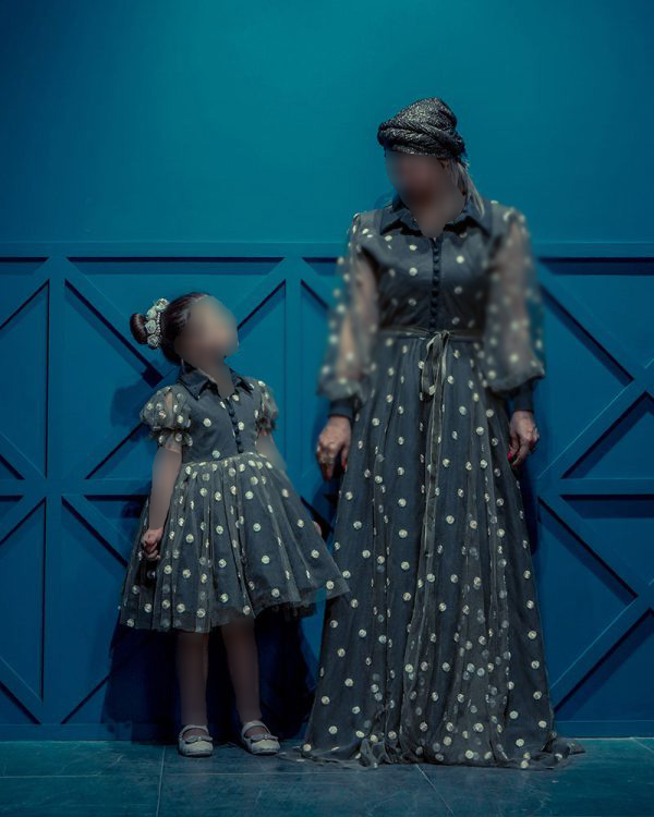 ست لباس مجلسی مادر و دختر با پارچه لمه
