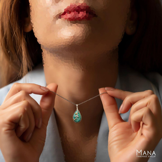 گردنبند طلا زنانه سنگین با قیمت