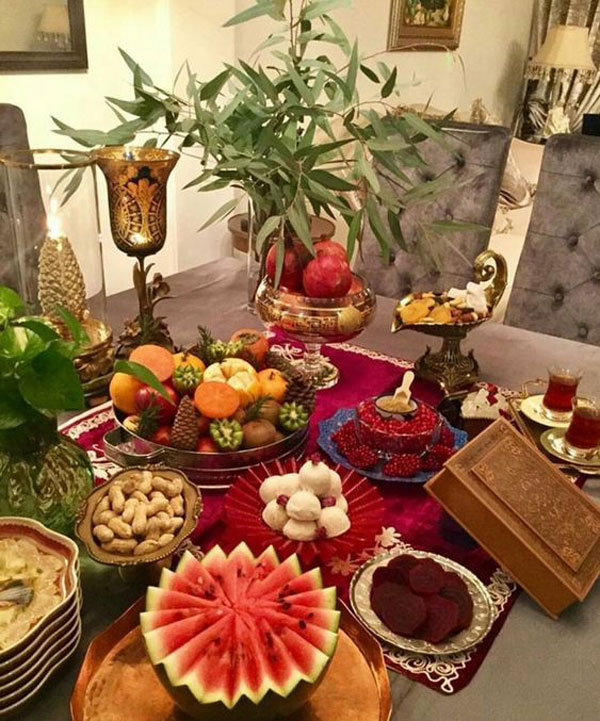 سفره شب یلدا برای عروس