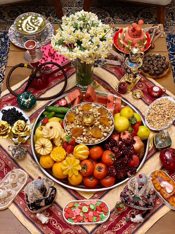 سفره شب یلدا برای عروس