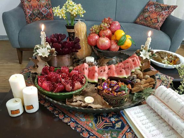 سفره شب یلدا برای عروس