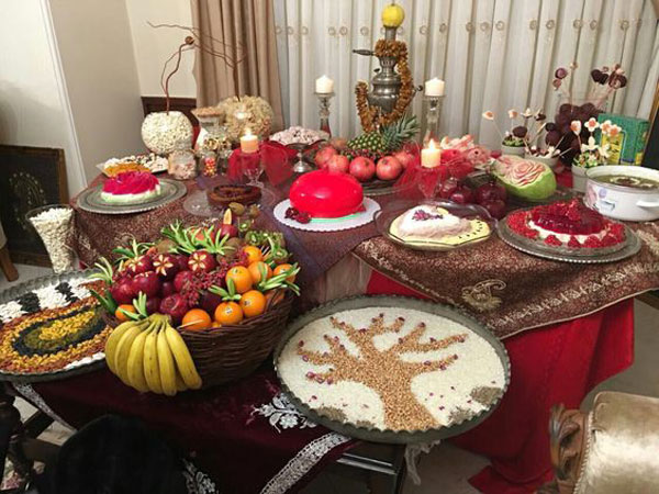 سفره شب یلدا برای عروس