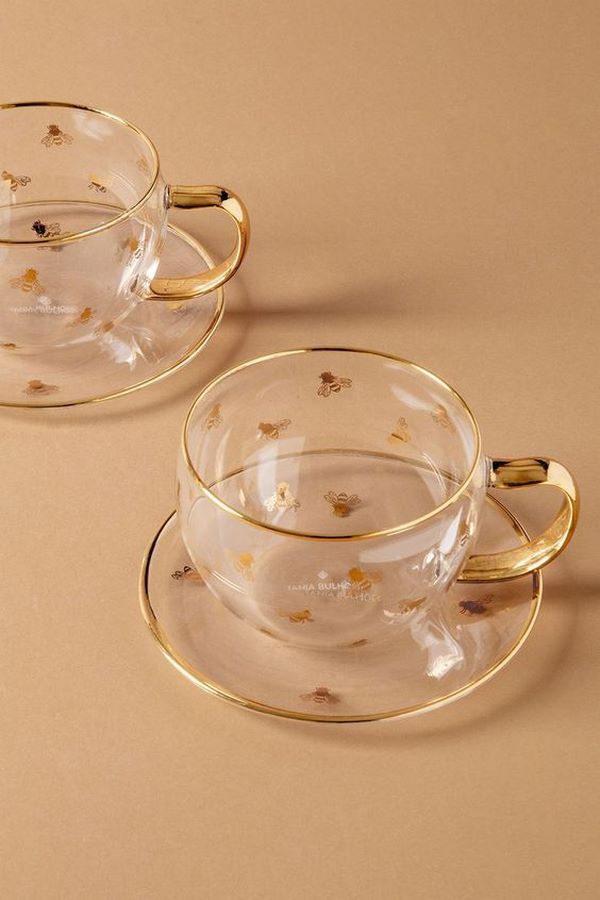 - لیوان چای خوری لب طلا در طرح های اصیل ایرانی + مزایا و معایب