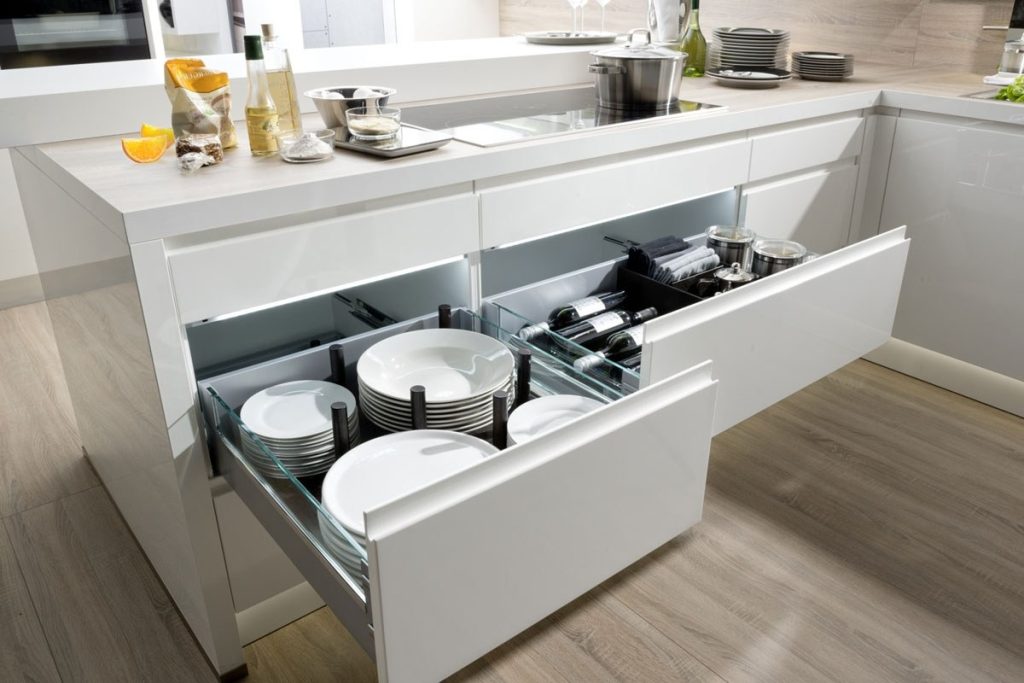 تکنیک های نظم دهی و چیدمان مرتب کابینت ها