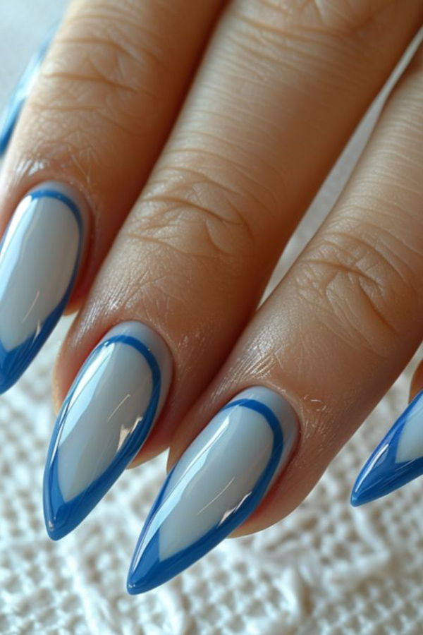 طرح ناخن آبی و سفید ساده