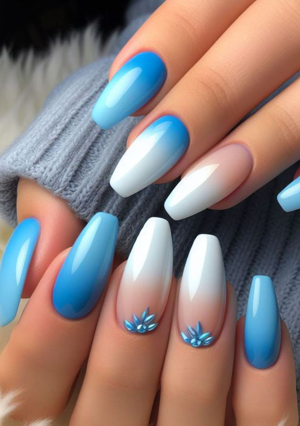 طرح ناخن آبی و سفید ساده