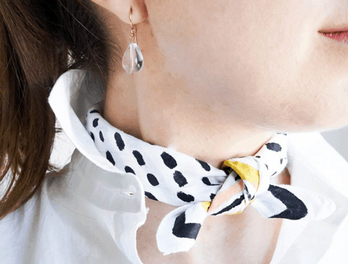 دستمال گردن برای استایل بهاری