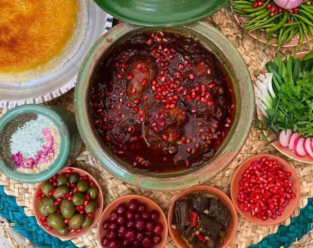 خورشت ناردون شمالی، یه تجربه متفاوت از طعم انار