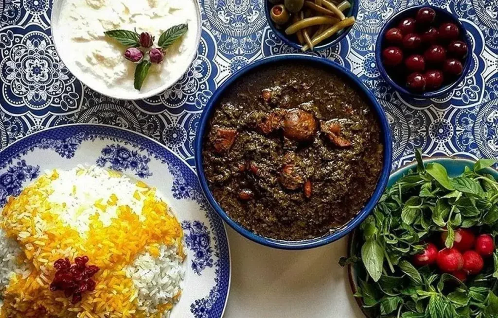 خورشت خرفه، یه رنگ سبز شاداب روی سفره‌هایت