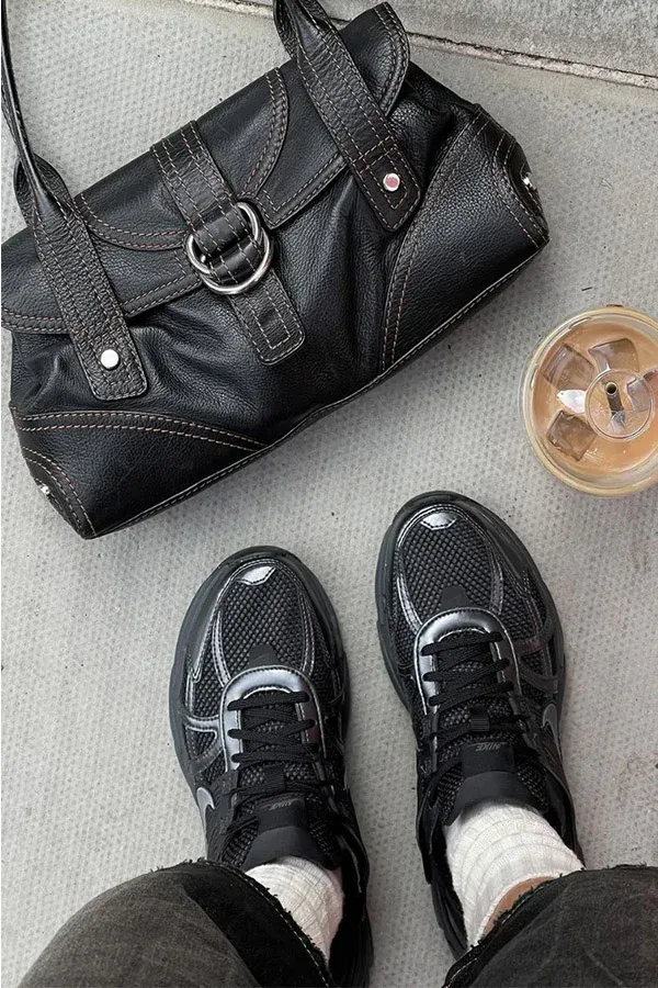 خرید کفش نایک v2k مشکی