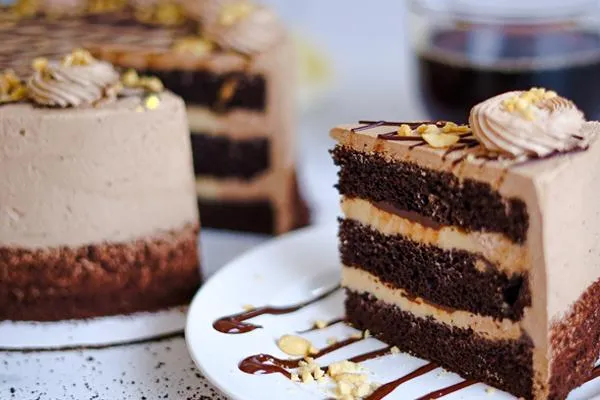 استفاده از قدرت داستان سرایی برای جذب مشتری برای کیک خانگی در اینستاگرام