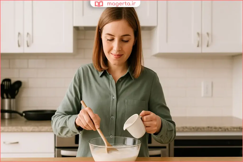 ترکیب پودر ثعلب با شیر گرم برای تهیه ماست خانگی غلیظ