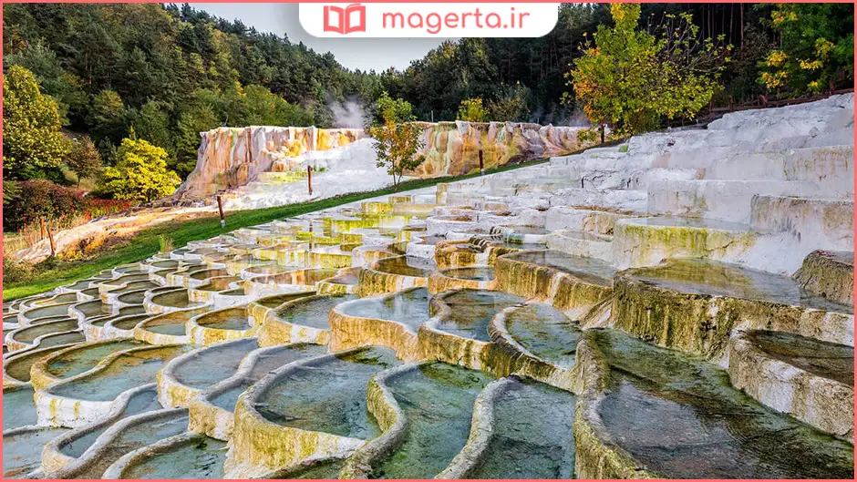 تپه‌های نمکی اِگرسالوک و آب‌گرم