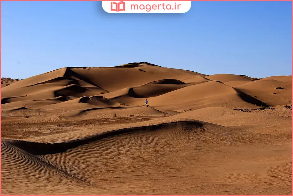 شنزارهای قرهقوم و واحههای مرغاب