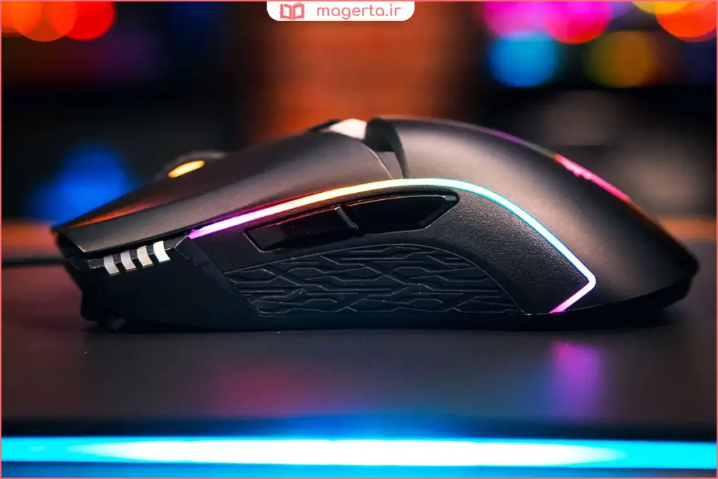 نمای نزدیک از موس طبی با طراحی مناسب مچ دست