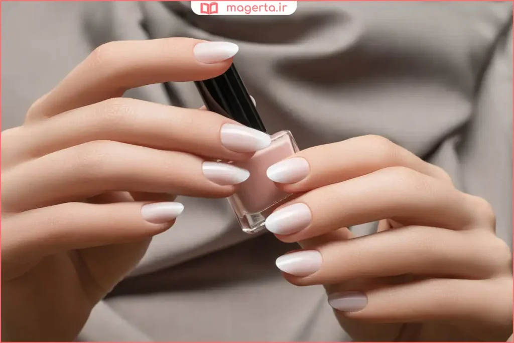 لاک رنگ کاراملی و نود طبیعی برای پوست گندمی