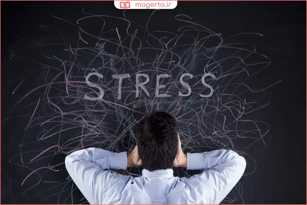 نوشتن احساسات در دفترچه برای مدیریت استرس و آرامش ذهن