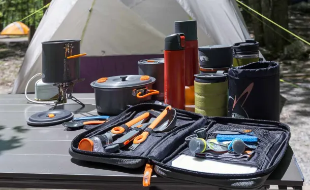 وسایل پخت‌و‌پز و تغذیه گرم