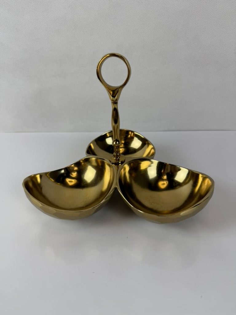 ظرف پذیرایی اردو خوری سه بخشی طلایی