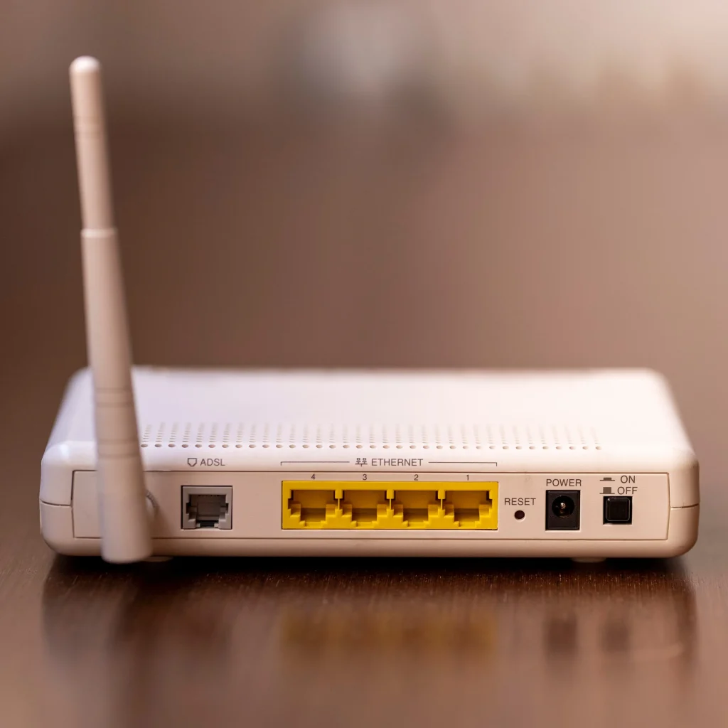 کنسولها و تجهیزات الکترونیکی