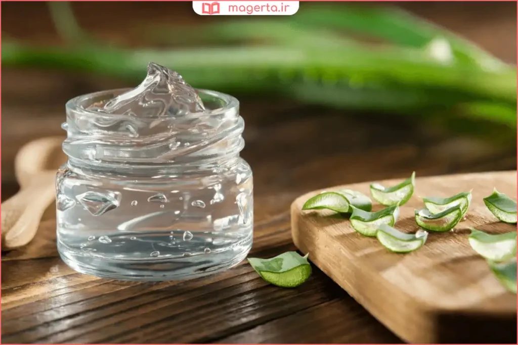 ژله آلوئه‌ورا آماده استفاده در ظرف شیشه‌ای