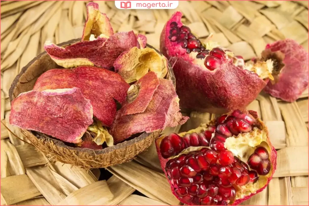 تکه‌های پوست انار خشک شده آماده استفاده دارویی و خانگی