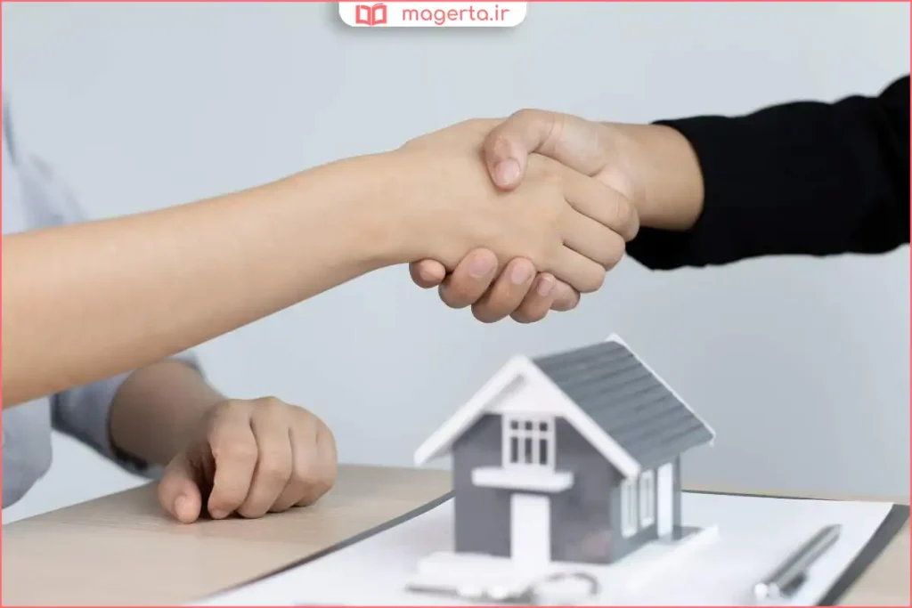 امضای قرارداد فروش ملک بین خریدار و فروشنده