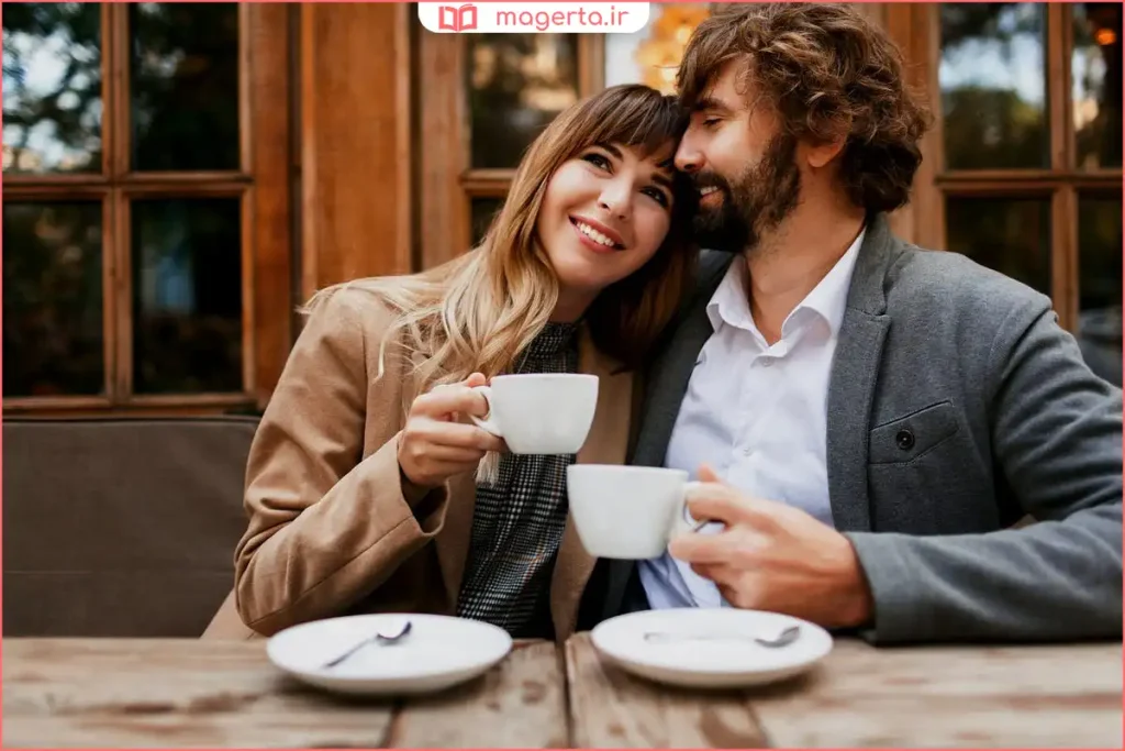 توجه و گوش دادن فعال پسر در مکالمه حضوری