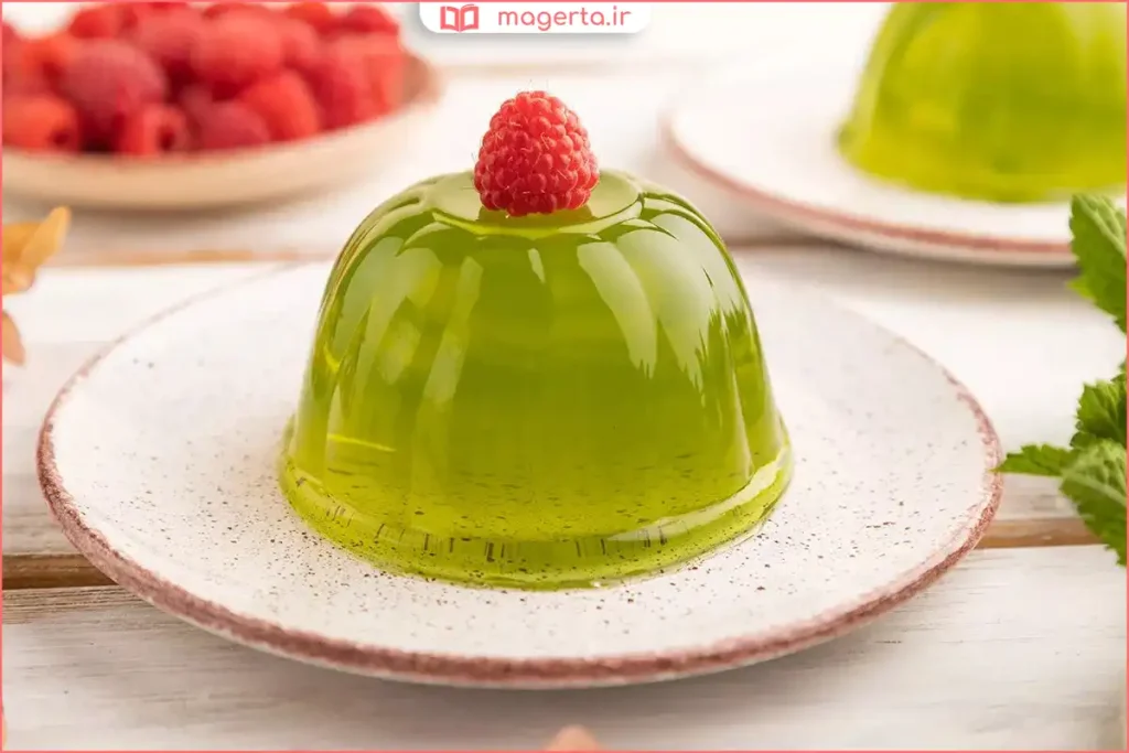 ژله خانگی پس از بستن کامل آماده نگهداری در یخچال