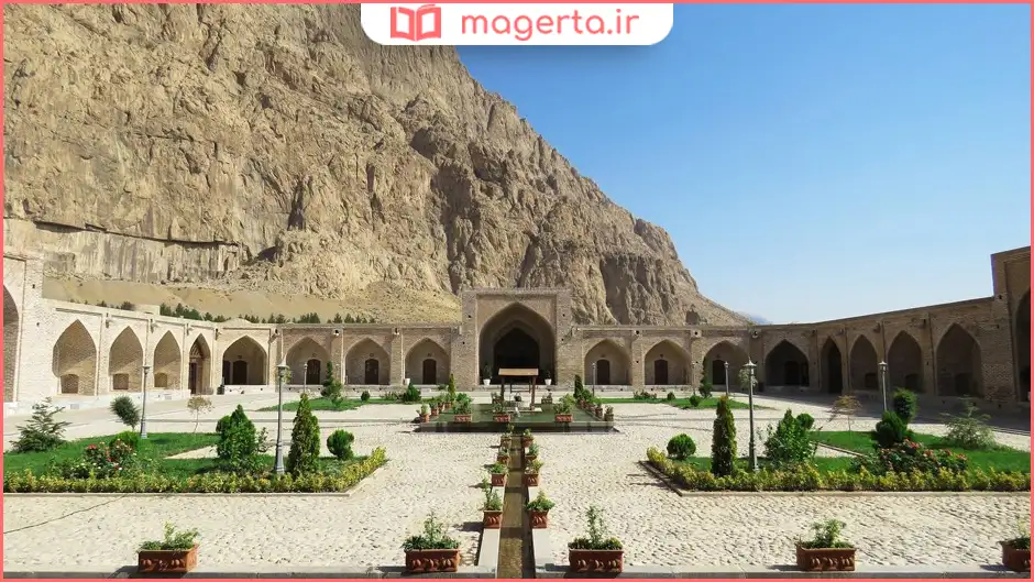 هتل کاروانسرای لاله بیستون 