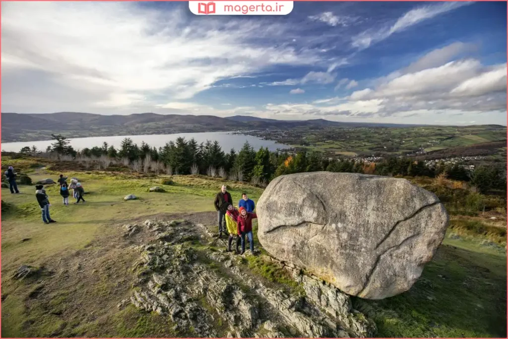نمای کلی ژئوپارک با چشم‌اندازهای زمین‌شناسی طبیعی