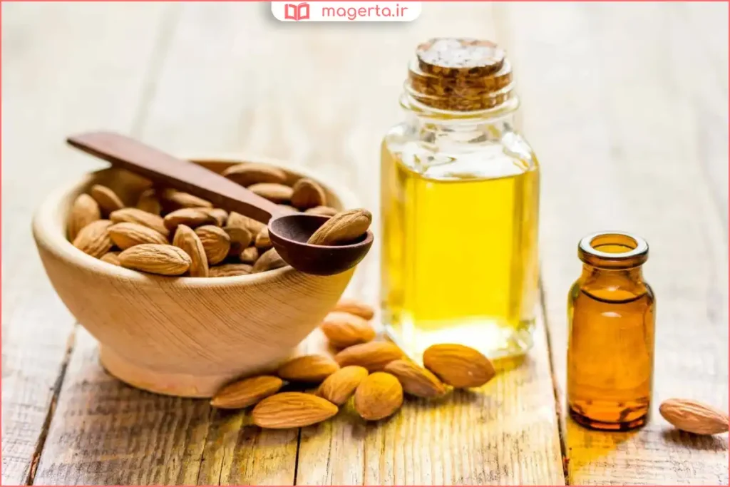 بطری روغن بادام تلخ طبیعی با رنگ زرد روشن