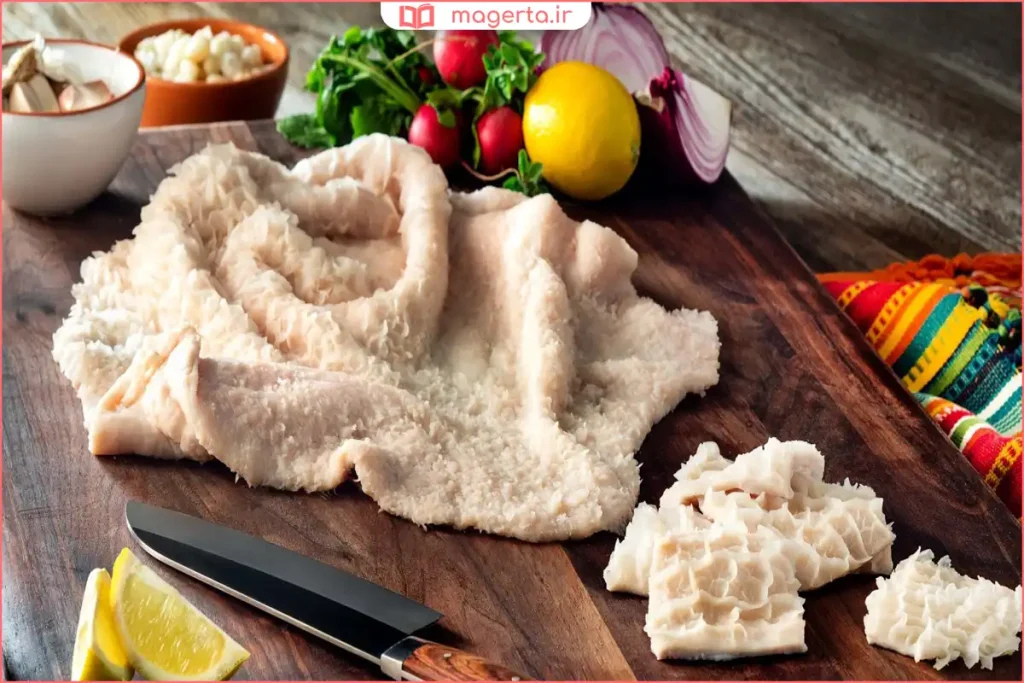 سیرابی در حال شستشو زیر آب برای تمیز کردن