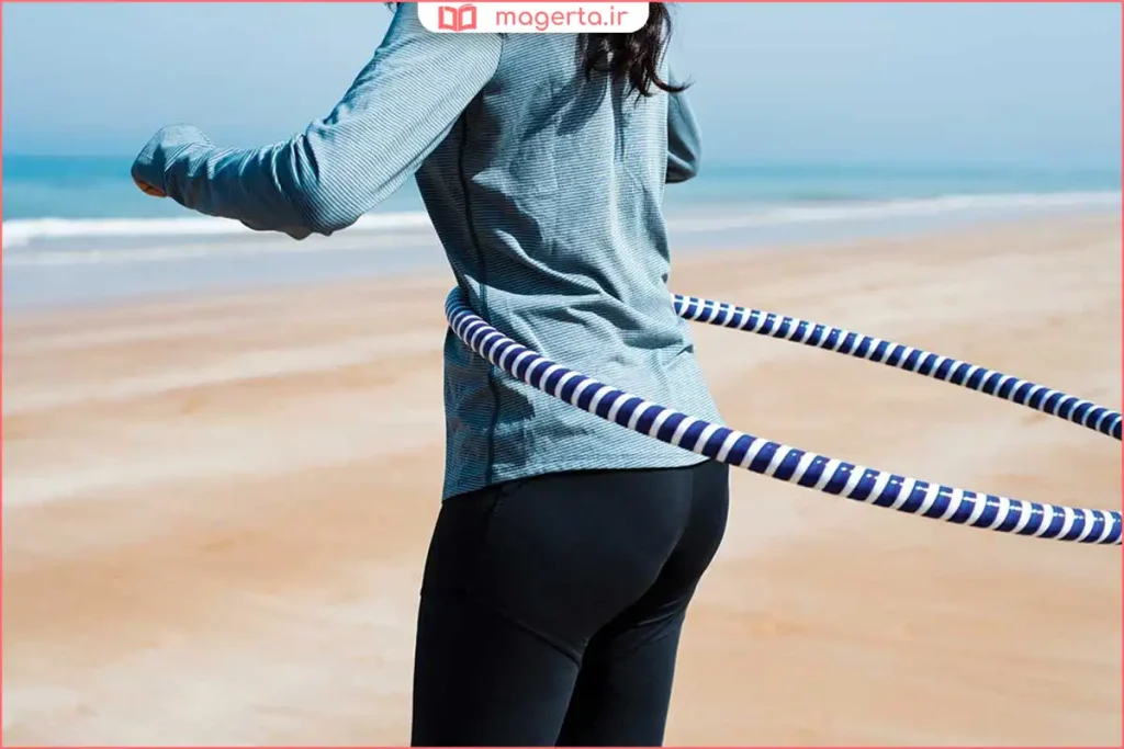 تمرین حلقه زدن برای لاغری شکم در فضای باز