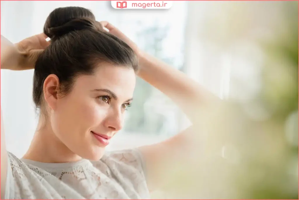 جمع کردن موها به شکل گوجه‌ای شیک و منظم